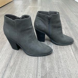 Esprit chunky heel booties, grey, size 7.5